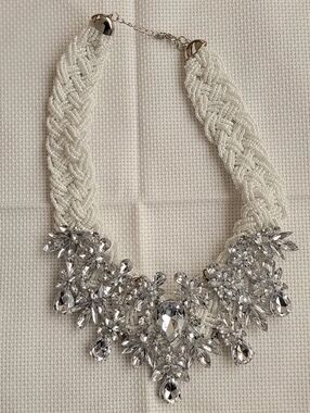 Crystal Embellished White Beaded Necklace